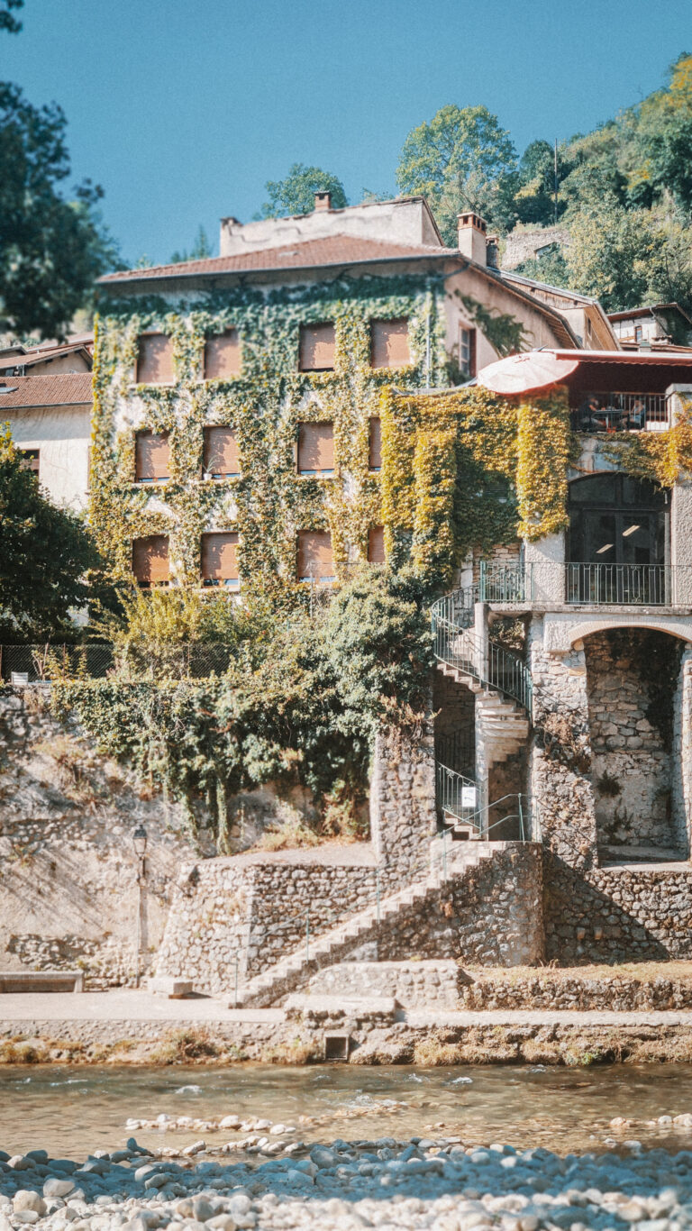 maisons-suspendues-saint-jean-en-royans (11)